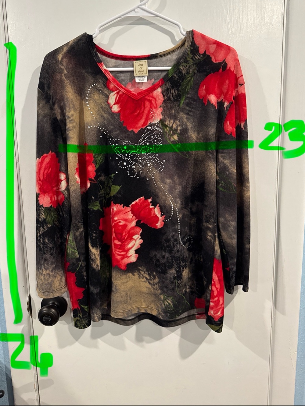 Jess & Jane women size XL Floral V-Neck Long Sleeve Top beaded spring - Picture 5 of 5